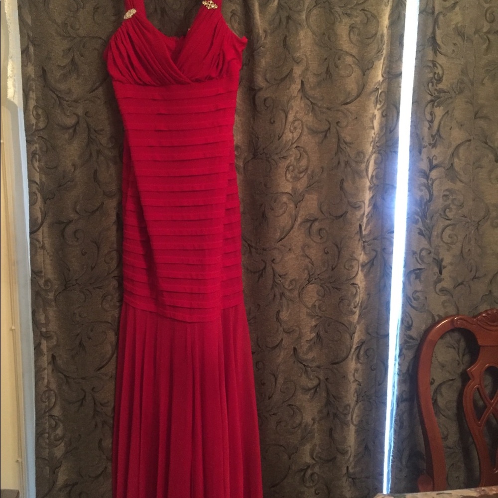 Red Party Dress